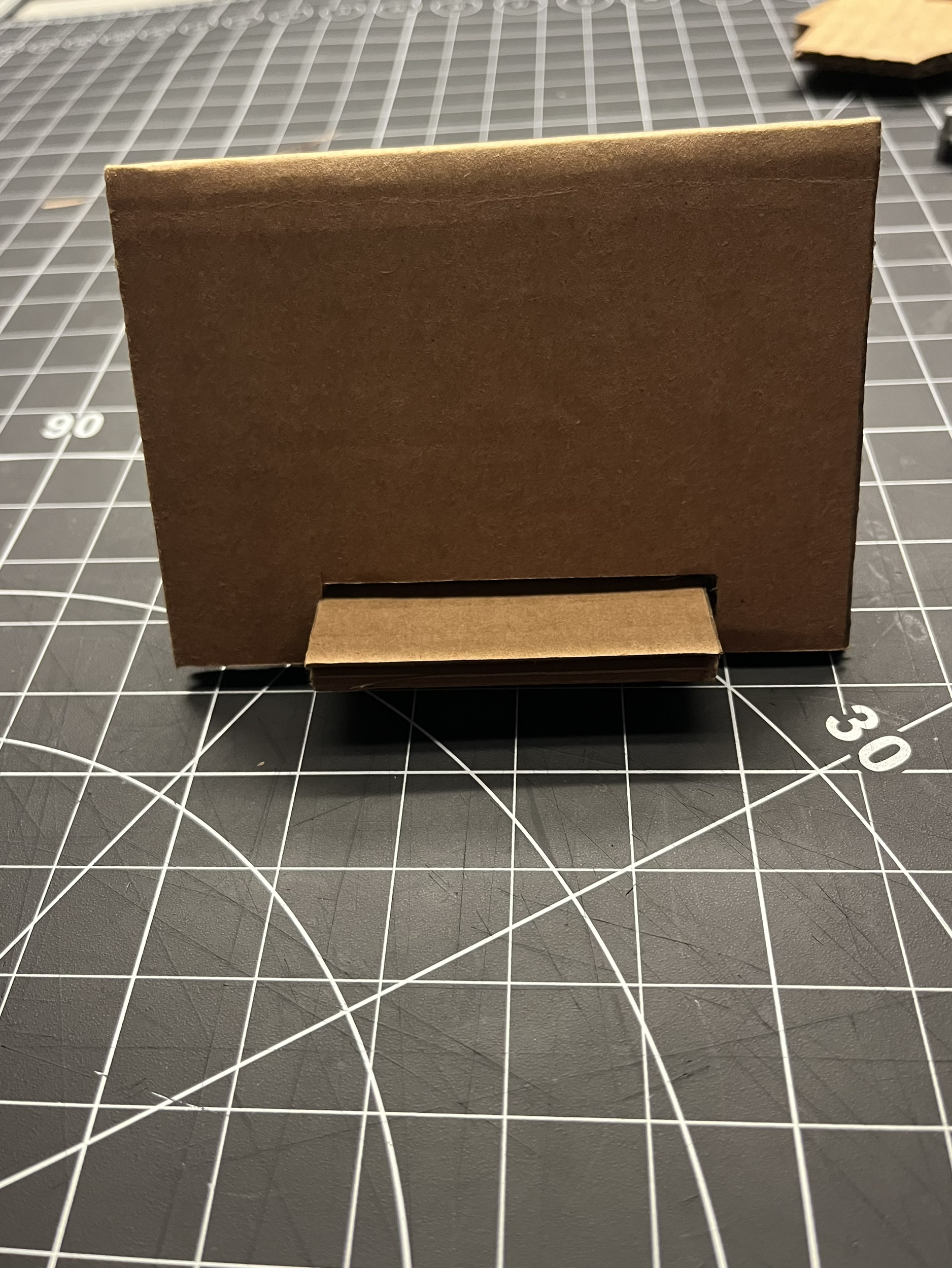 This is our first gorilla prototype of our phone holder. Before moving on to our adjustments.